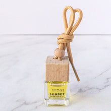 Load image into Gallery viewer, Car Diffuser