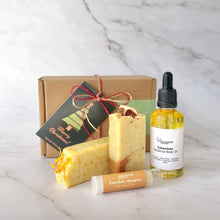 Load image into Gallery viewer, Small Botanical Body Oil Gift Set