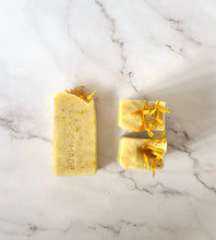 Load image into Gallery viewer, Calendula, Oat + Bergamot Soap Bar