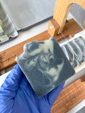 Load image into Gallery viewer, Lavender + Tea Tree Facial Soap Bar
